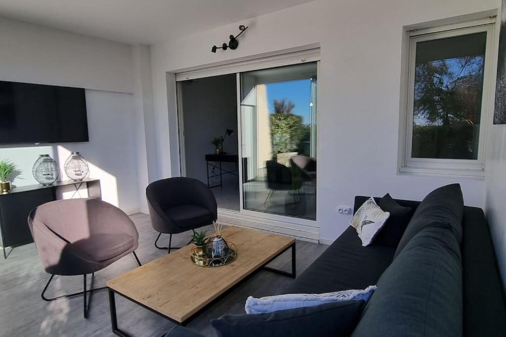 Le Neuburg Sur La Plage Vue Mer Climatisation Piscine Parking 세테 외부 사진